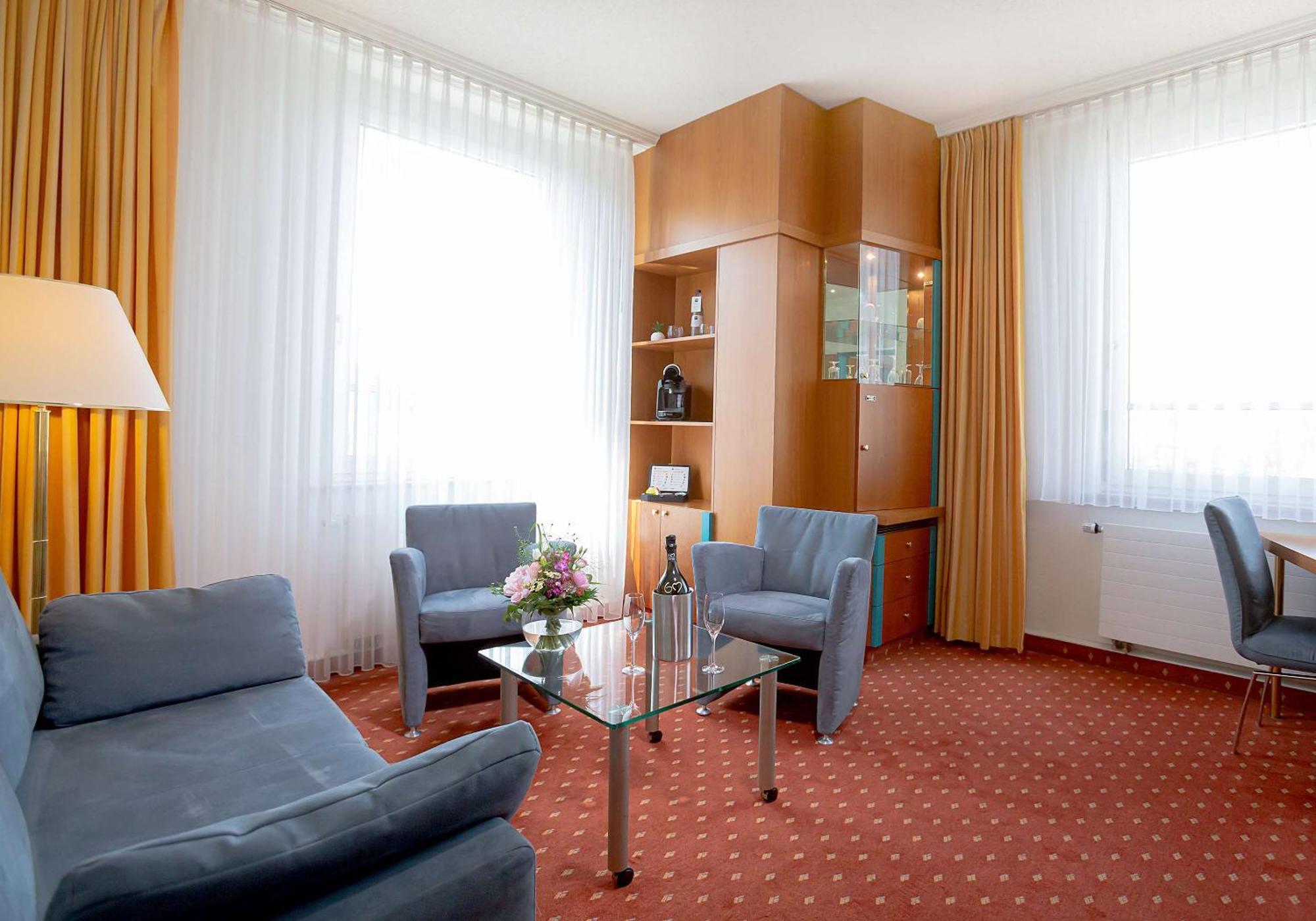 Dorint Hotel Leipzig Exterior foto